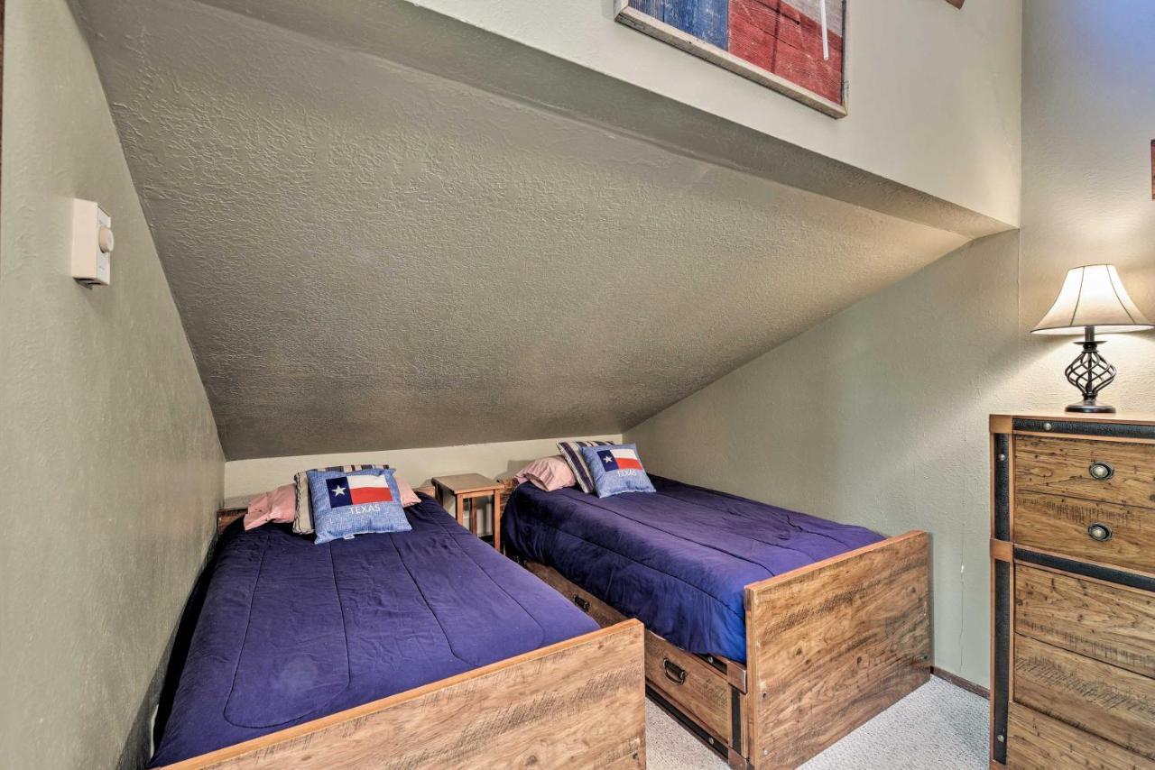 Condo With Grill Access Close To Angel Fire Resort Zewnętrze zdjęcie